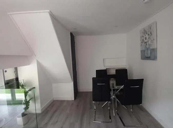 No 27 Apartment